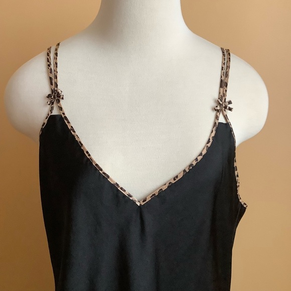 NATORI Private Luxuries Satin Leopard Long Robe & Matching Slip Size 1X - Picture 7 of 16